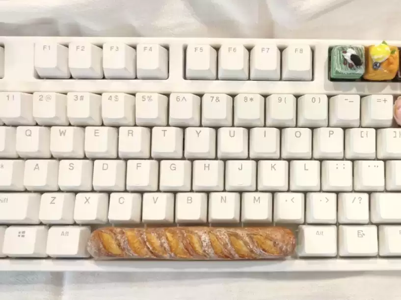 คีย์แคปรูปขนมบาแกตต์ - คีย์แคป - Gaming Keyboard Mechanical บทวิจารณ์และราคา
